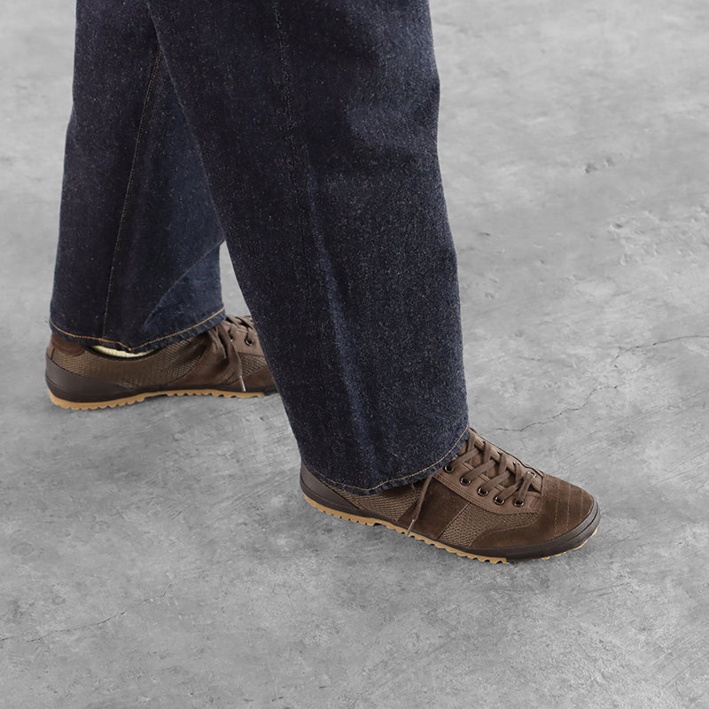 GYMNA ACE BROWN