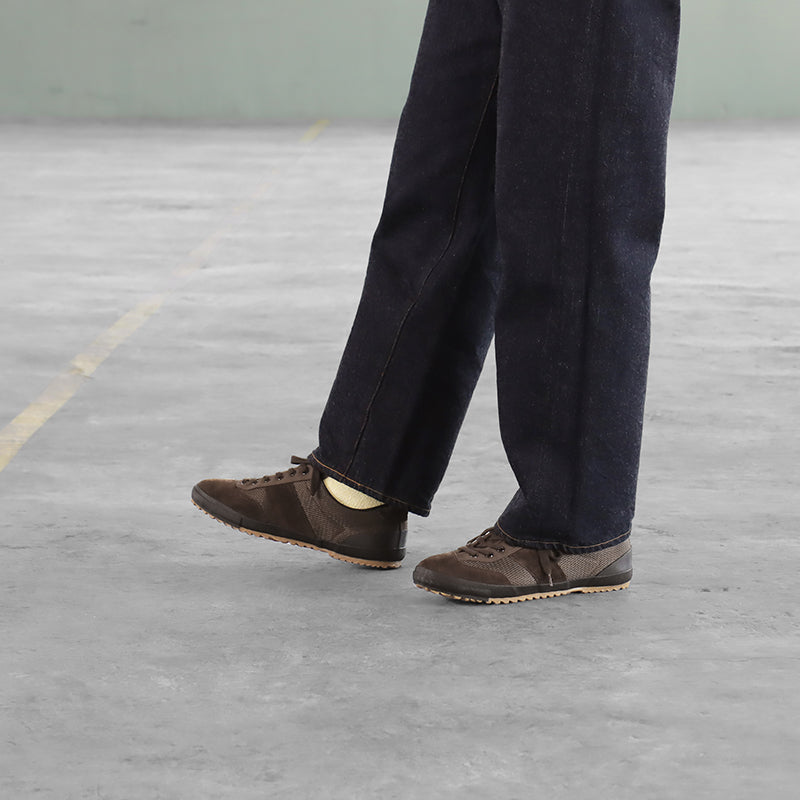 GYMNA ACE BROWN