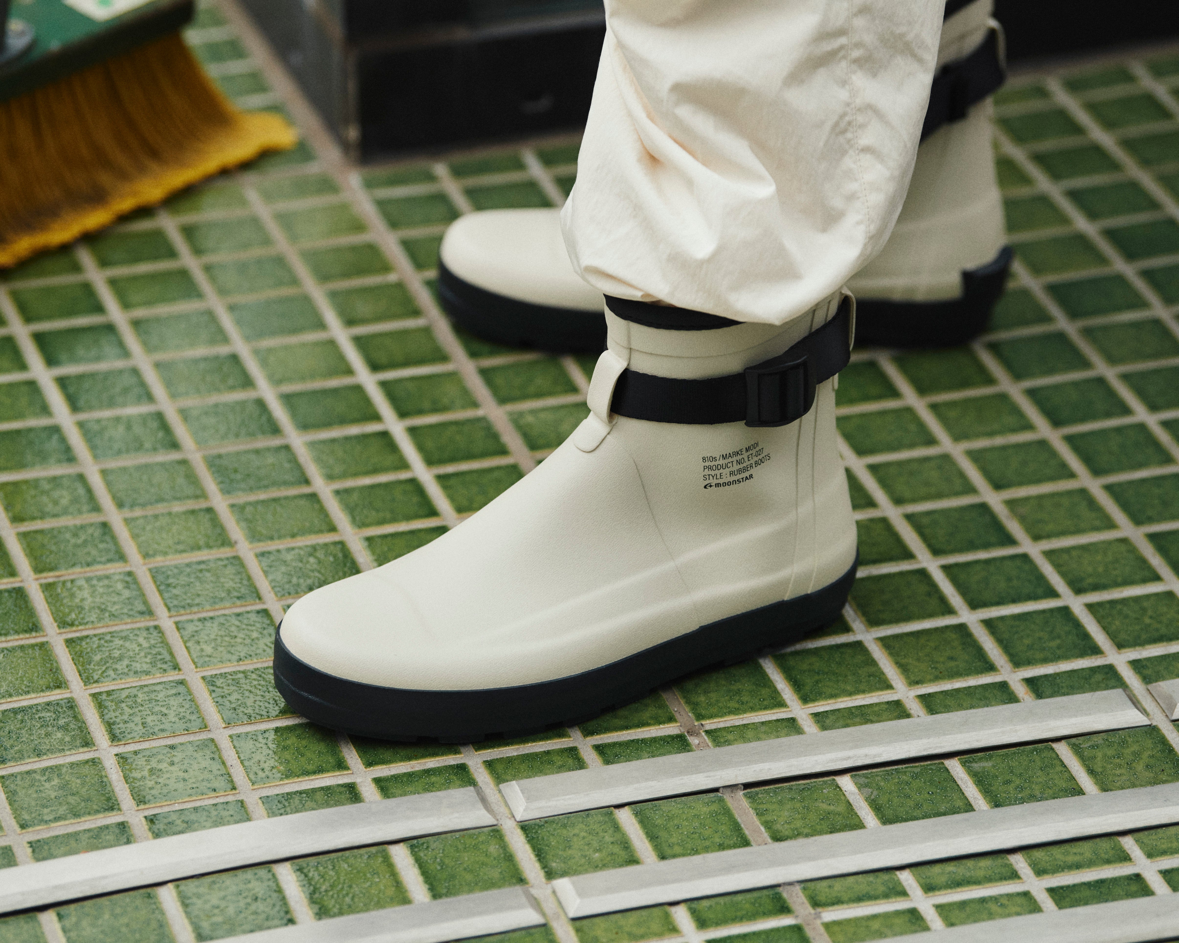 ET027 MARKE MODI WHITE