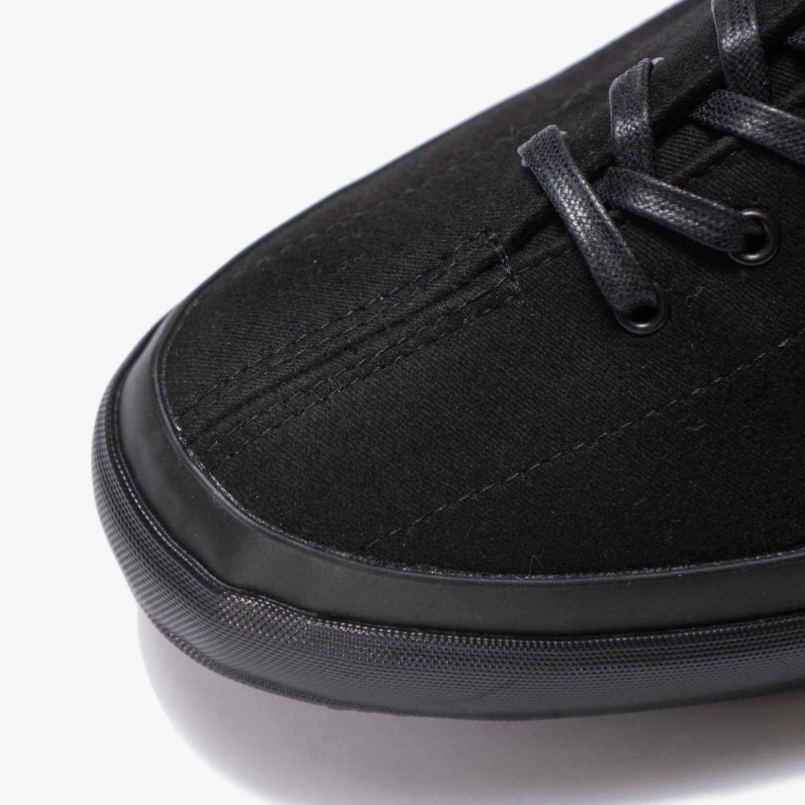 TOKIO LOW BLACK