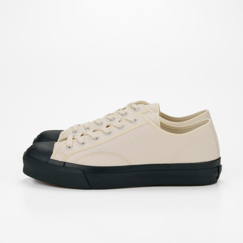 LOW TRAINER NATURAL BLACK