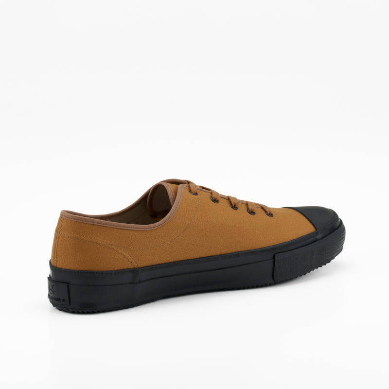 UBAL WALNUT