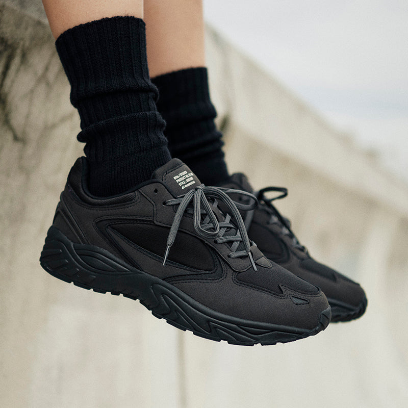 ET002 STUDEN CHARCOAL